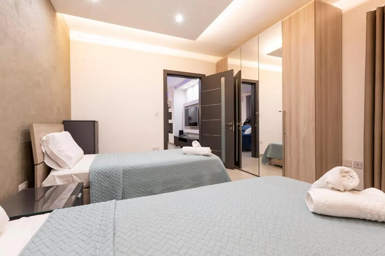Brand New 3Bed-Hosted By Sweetstay Gzira 0*,