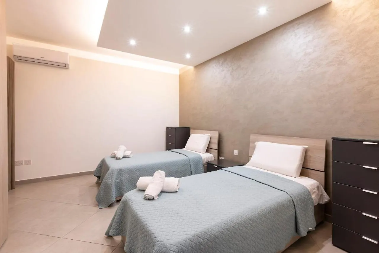 Brand New 3Bed-Hosted By Sweetstay Gzira