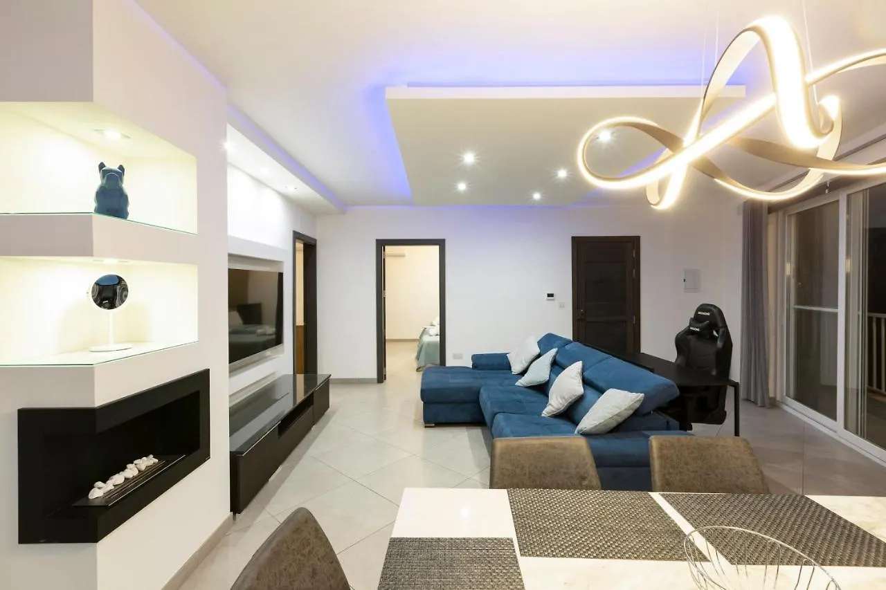 Brand New 3Bed-Hosted By Sweetstay Gzira Malta